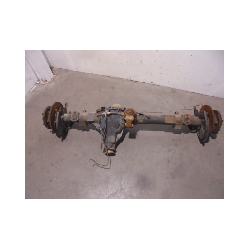 Recambio de puente trasero para land rover defender (ld) 2.5 td5 referencia OEM IAM TVK100480 DISCOS 5 AGUJEROS BURRA 22