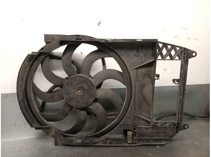 Recambio de electroventilador para mini r50,r53 1.4 16v turbodiesel cat referencia OEM IAM 17007788751 17427796479 C2052 BEHR