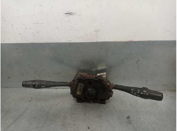 Recambio de mando luces para nissan serena (c23m) 2.3 slx diesel referencia OEM IAM 255600F120  