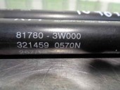Replacement boot / tailgate struts for Kia Sportage 1.7 CRDi CAT OEM IAM reference 817803W000 