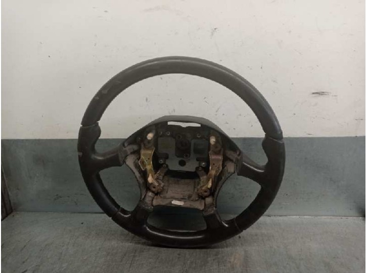 Recambio de volante para nissan serena (c23m) 2.3 slx diesel referencia OEM IAM 484F17 