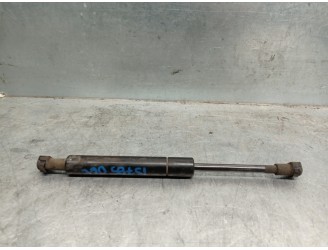 Recambio de amortiguadores capo para volvo xc70 2.4 diesel cat referencia OEM IAM 30674708 