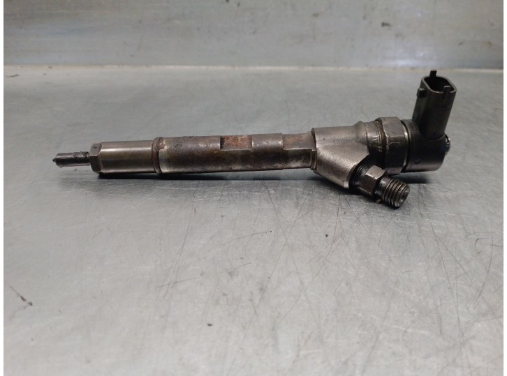 Recambio de inyector para chrysler voyager (rg) 2.5 crd cat referencia OEM IAM 0445110059 0445110059 BOSCH