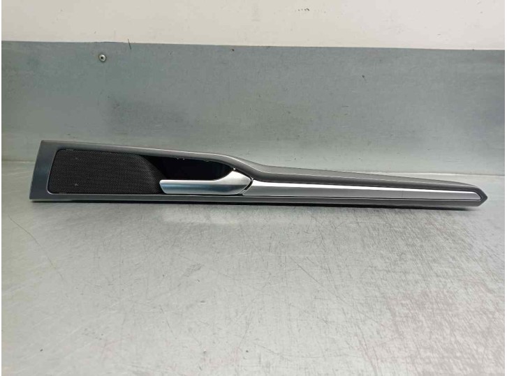 Recambio de maneta interior trasera derecha para ford mondeo lim. referencia OEM IAM DS73F266B34FF  4 PUERTAS