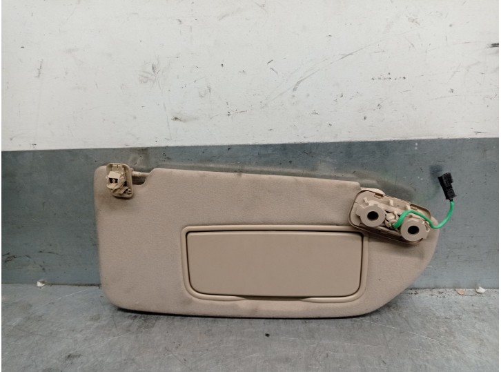 Recambio de parasol derecho para volvo xc70 2.4 diesel cat referencia OEM IAM 39985809  