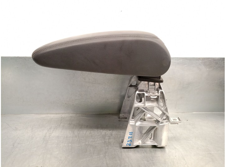 Recambio de apoyabrazos central para audi a3 (8v1, 8vk) 2.0 tdi referencia OEM IAM 8V0864283 8V0864283 