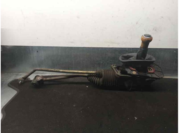 Recambio de palanca cambio para volkswagen passat berlina (3b2) 1.9 tdi referencia OEM IAM 4B0711025D  