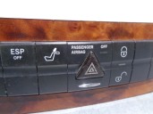 Recambio de botones salpicadero para mercedes-benz clase e (w211) berlina 2.6 cat referencia OEM IAM A2116800552 