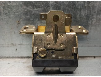 Recambio de cerradura maletero / porton para saab 900 berlina 2.0 cat referencia OEM IAM 4327383  5 PUERTAS