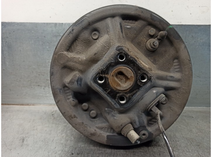 Recambio de mangueta trasera derecha para dacia logan ii 1.2 16v cat referencia OEM IAM 8200927687 