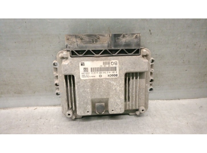 Recambio de centralita motor uce para opel astra h gtc (a04) 1.9 cdti (l08) referencia OEM IAM 55198921 0281012548 BOSCH