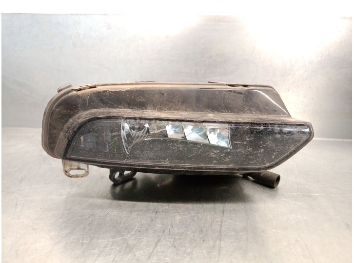 Recambio de faro antiniebla derecho para audi a3 (8v1, 8vk) 2.0 tdi referencia OEM IAM 8V0941700C 8V0941700C 