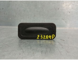 Recambio de maneta exterior porton para renault clio iv (bh_) 0.9 tce 90 lpg referencia OEM IAM 8200076256 8200076256 