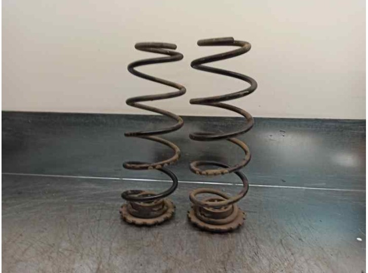 Recambio de muelle amortiguacion para mercedes-benz clase b (w245) 180 cdi (245.207) referencia OEM IAM 1698200440  