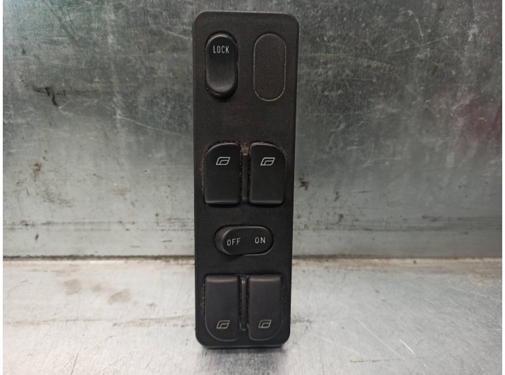 Recambio de mando elevalunas delantero izquierdo para saab 900 berlina 2.0 cat referencia OEM IAM 4519120 501230 SWF