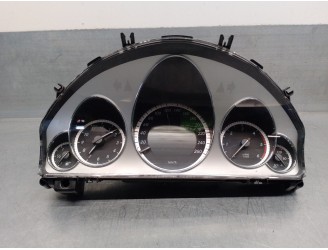 Recambio de cuadro instrumentos para mercedes-benz clase e (w212) lim. 2.1 cdi cat referencia OEM IAM A2129000001 A2C53356266 