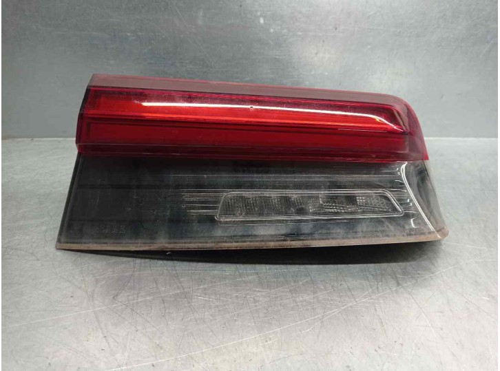 Replacement rear right tail light for BMW 3 Series sedan (G20) OEM IAM reference 742045410 FROM 4-DOOR HATCHBACK