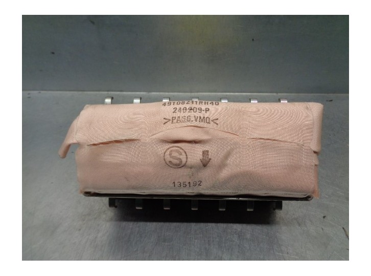 Replacement right front airbag for Subaru Forester (SH_) 2.0 D AWD (SHH) OEM IAM reference 98271SC013 