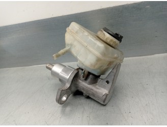 Recambio de bomba freno para audi a4 ber. (b8) 2.0 16v tdi referencia OEM IAM 8K0611301A  