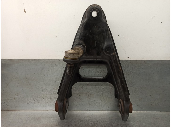Recambio de brazo suspension inferior delantero izquierdo para smart coupe turbo cat referencia OEM IAM Q0014141V002000000  