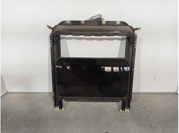 Recambio de techo electrico para seat leon (1m1) 1.9 tdi referencia OEM IAM 8D0959591C 0390200017 BOSCH