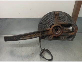 Recambio de mangueta delantera izquierda para mercedes-benz clase m (w164) 3.0 cdi cat referencia OEM IAM A1643301320  CESTA 40B