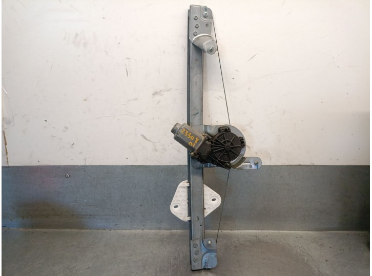 Recambio de elevalunas delantero izquierdo para dacia logan 1.6 cat referencia OEM IAM 400726D 8200901099 ARVINMERITOR