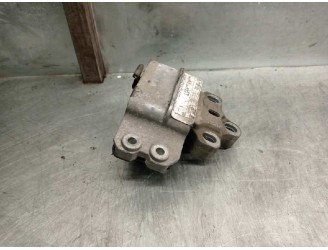 Replacement gearbox mount for Seat Leon (1P1) 2.0 TDI OEM IAM reference 1K0199555T 