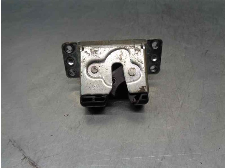 Recambio de cerradura maletero / porton para opel meriva a 1.3 16v cdti referencia OEM IAM 
