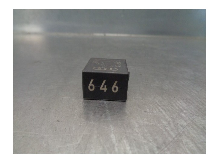 Recambio de rele para volkswagen cc (358) tdi referencia OEM IAM 4H0951253C  