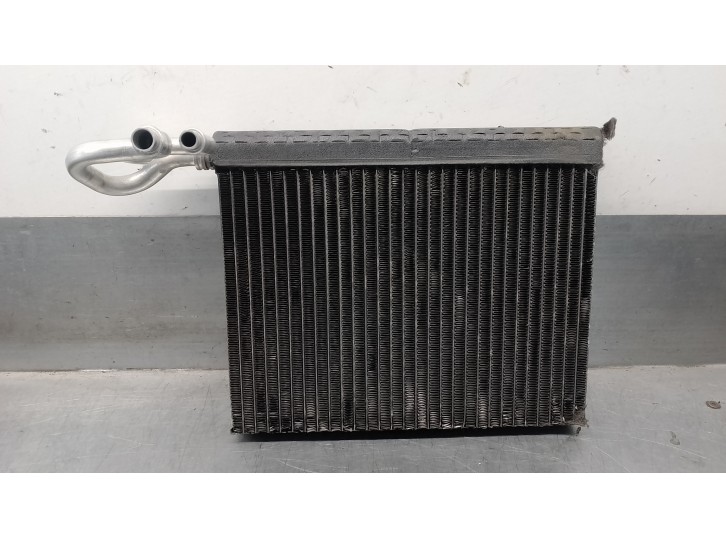 Recambio de evaporador aire acondicionado para bmw x5 (e70) 3.0 turbodiesel cat referencia OEM IAM 64116806555 