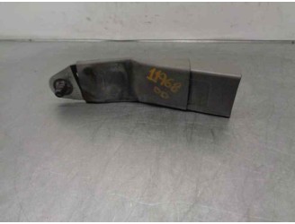 Recambio de enganche cinturon para chrysler sebring berlina 2.0 crd cat referencia OEM IAM YX321D5AC  