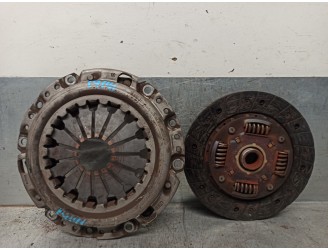 Replacement clutch kit for Kia Picanto 1.1 CAT OEM IAM reference 4130002510 
