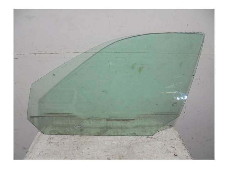 Replacement front left window glass for Jaguar S-Type 3.0 V6 Executive OEM IAM reference DOT17M22AS2 DOT17M22AS2