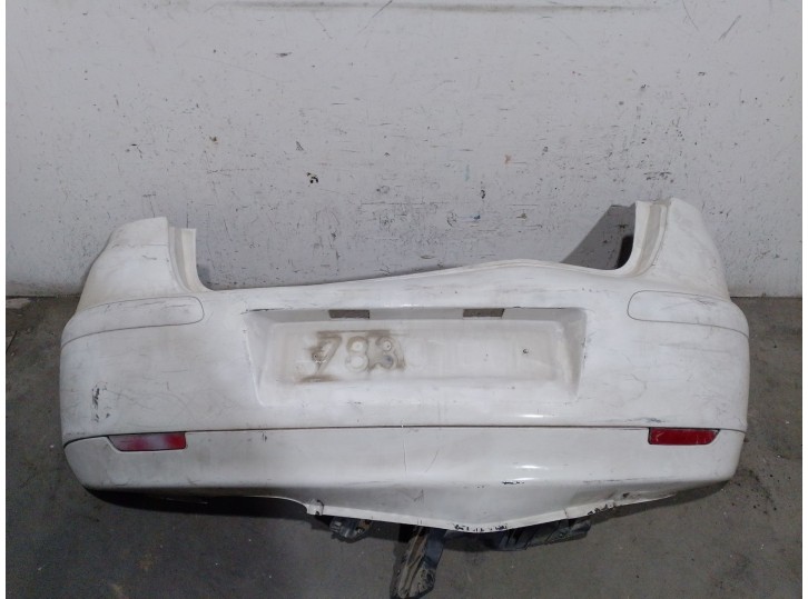 Replacement rear bumper for Seat Ibiza (6L1) 1.4 16V OEM IAM reference 6L6807417P WHITE 5 DOORS