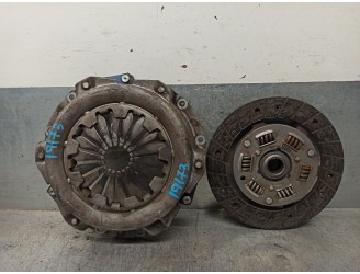 Recambio de kit embrague para renault 19 chamade referencia OEM IAM 7711130002 582302 VALEO