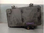 Recambio de caja reles / fusibles para opel astra h berlina 1.7 16v cdti referencia OEM IAM 13145017 5DK00866930 HELLA