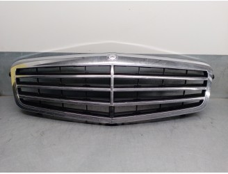 Recambio de rejilla delantera para mercedes-benz clase e (w212) lim. 2.1 cdi cat referencia OEM IAM A2128800583 