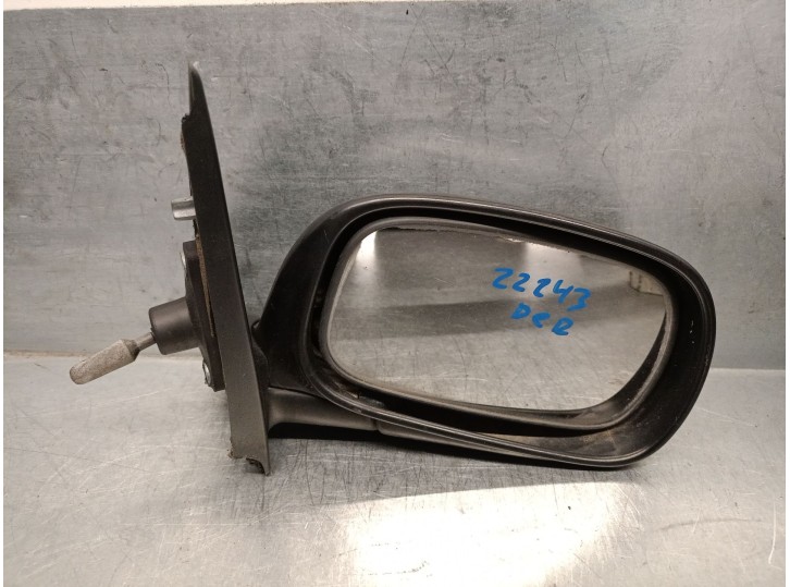 Recambio de retrovisor derecho para nissan micra ii (k11) 1.0 i 16v referencia OEM IAM 963015F310 963015F310 