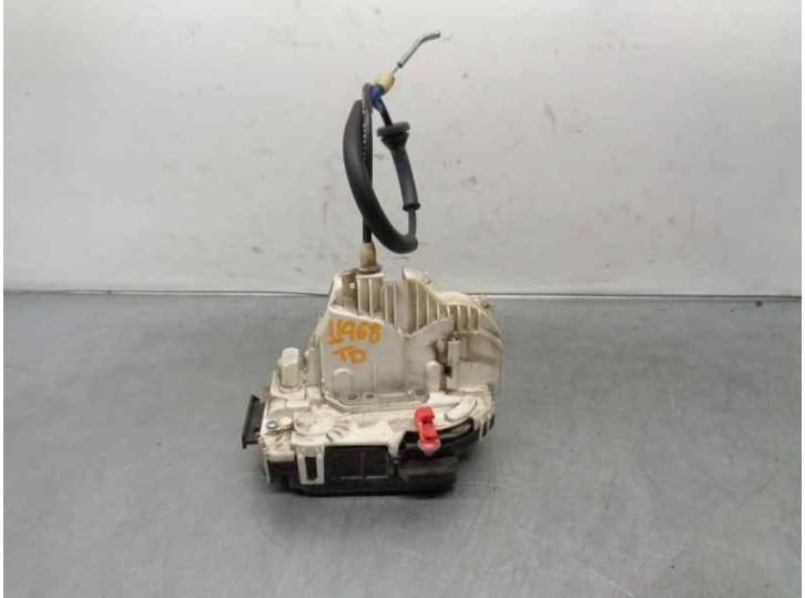 Replacement rear right door lock for Chrysler Sebring saloon 2.0 CRD cat OEM IAM reference 04589424AC 4 PINS 4 P