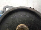 Replacement right engine mount for Volkswagen Golf III sedan (1H1) 1.6 OEM IAM reference 1H0199625 
