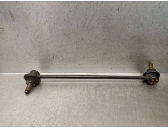 Recambio de bieleta estabilizadora delantera izquierda para mazda cx-5 2.2 turbodiesel cat referencia OEM IAM KD3534170 KD353417