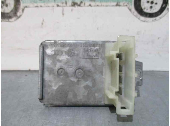 Recambio de resistencia calefaccion para volkswagen polo berlina (6n1) 1.6 referencia OEM IAM H17838752E 7019592631 