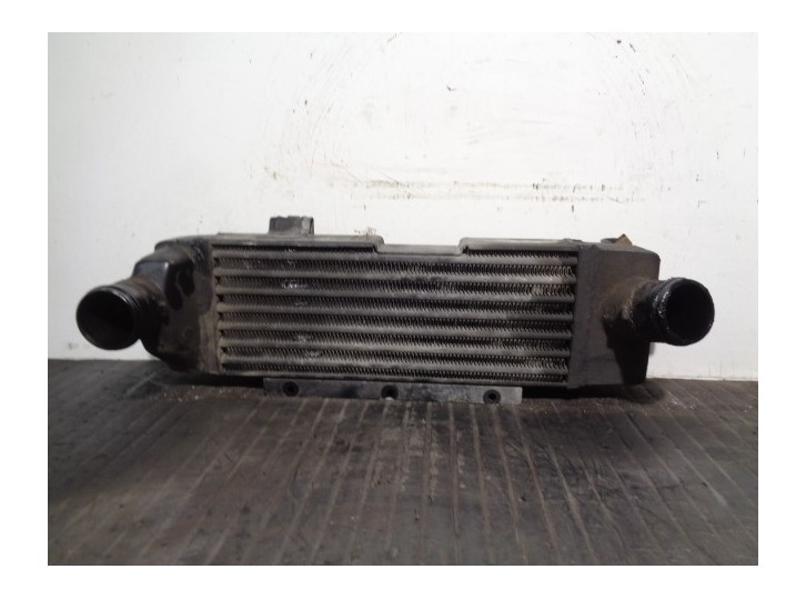 Recambio de intercooler para jeep gr.cherokee (zj)/(z) 2.5 turbodiesel referencia OEM IAM 52079477  