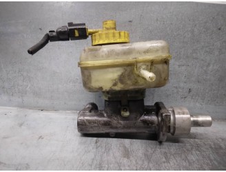 Recambio de bomba freno para audi a3 (8l) 1.6 referencia OEM IAM 21027099  