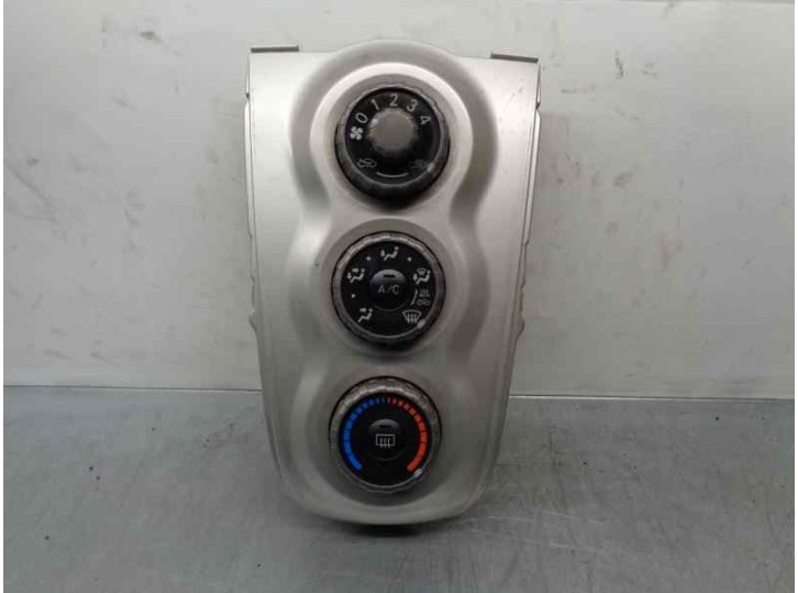 Recambio de mando calefaccion / aire acondicionado para toyota yaris (_p9_) 1.4 d-4d (nlp90_) referencia OEM IAM 554060D190 