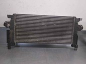 Recambio de intercooler para opel astra j lim. 1.6 cdti dpf referencia OEM IAM 13267646 8135 DELPHI