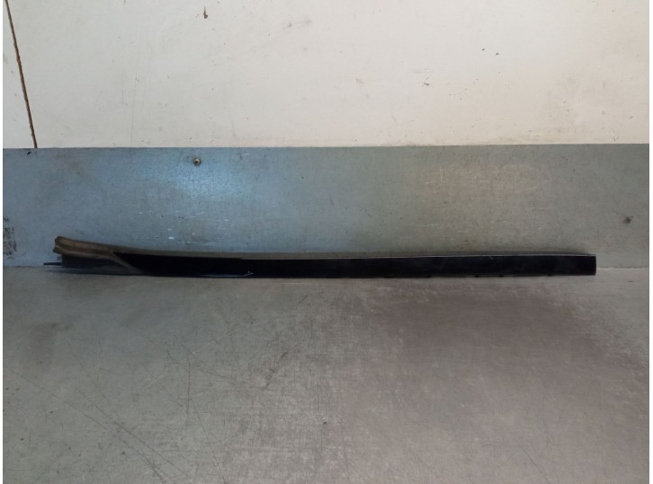 Recambio de molduras delanteras para bmw x6 (g06, f96) xdrive 40 d mild-hybrid referencia OEM IAM 51139880519 51139880519 