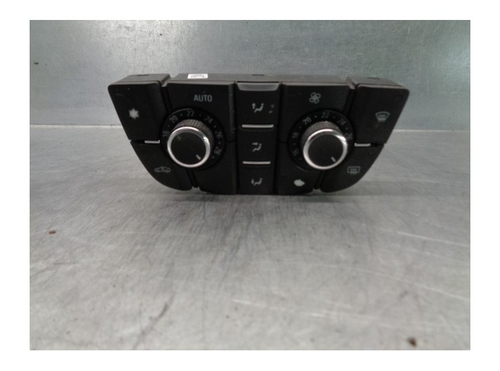 Recambio de mando climatizador para opel astra j lim. 1.6 cdti dpf referencia OEM IAM 13343707 