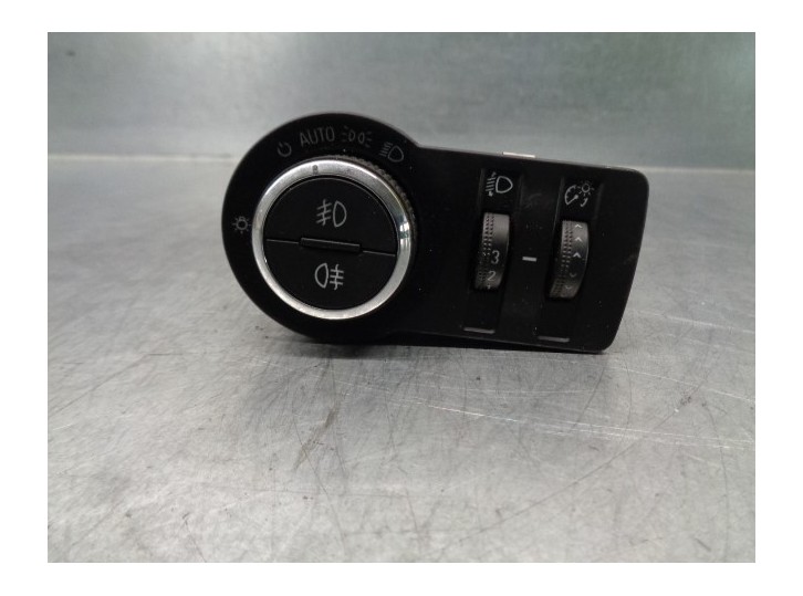 Recambio de mando luces salpicadero para opel astra j lim. 1.6 cdti dpf referencia OEM IAM 13268702  